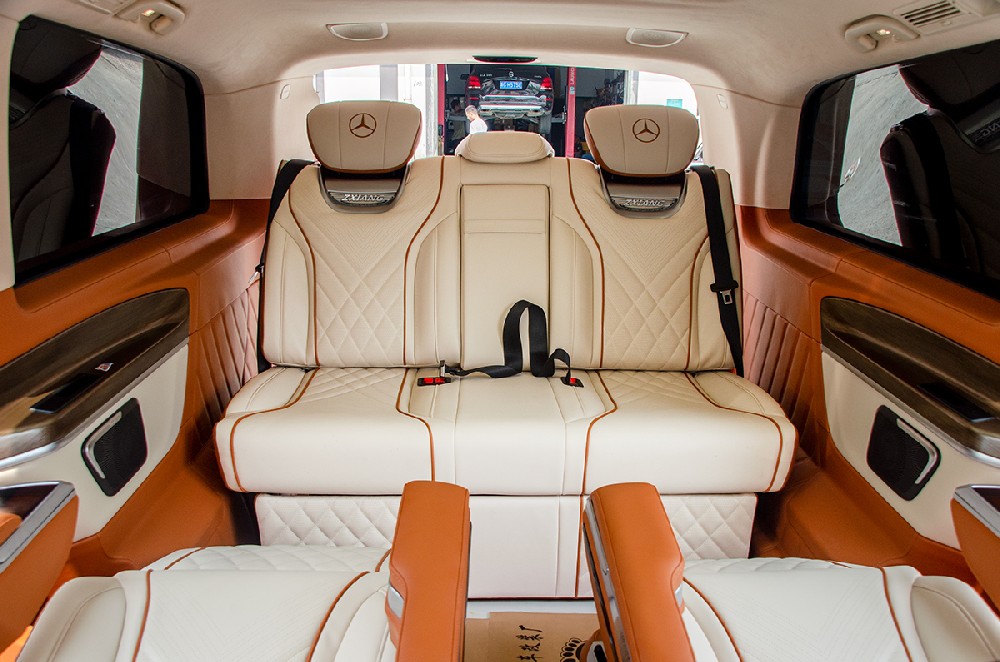奔驰v260内饰改装，定制航空座椅，沙发床，案例展示